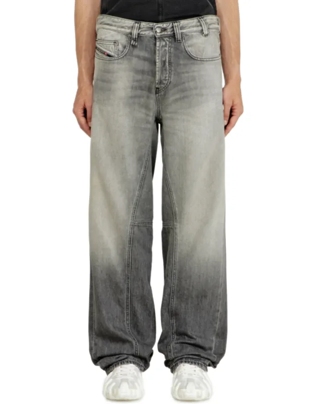 Relaxed Jeans