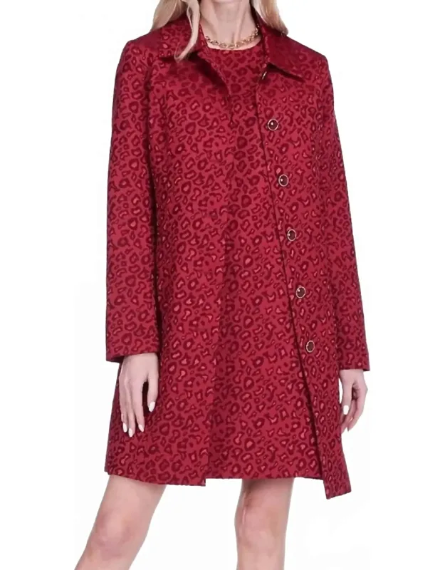 Collar Fitted Coat