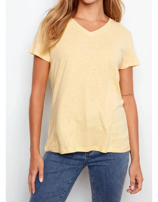 Linen Blend V-neck T-shirt