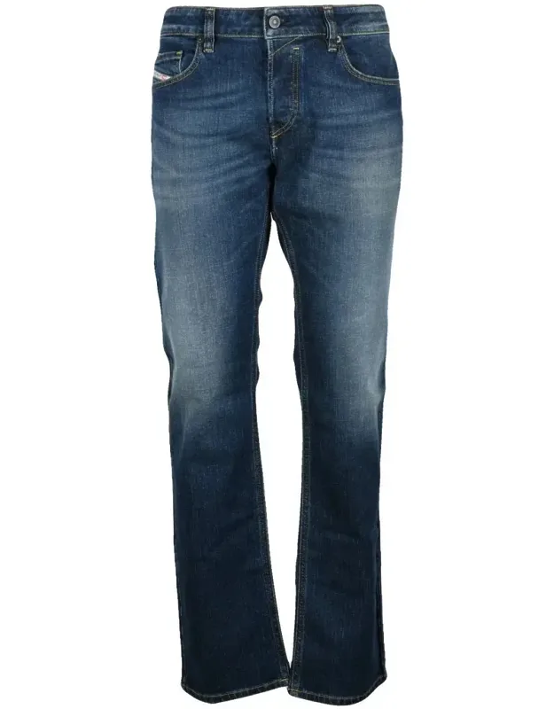 Safado Straight Jeans With Stretch Comfort And Faded Wash
