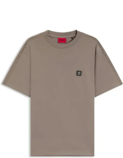Relaxed-fit T-shirt With Embroidered Shoulders