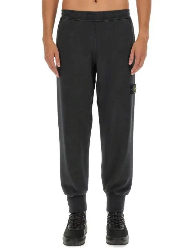 Tapered Leg Jogging Pants