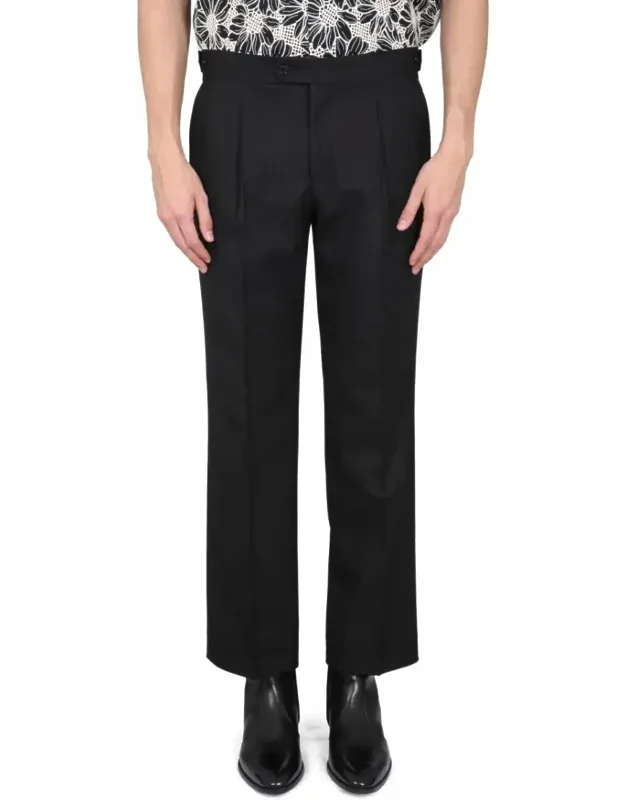 Tailored Pants With Pleated Design