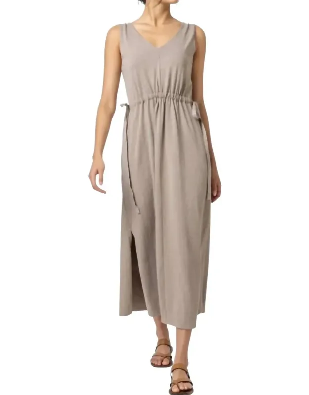Drawcord Waist Maxi Dress With Side Pockets And V-neckline