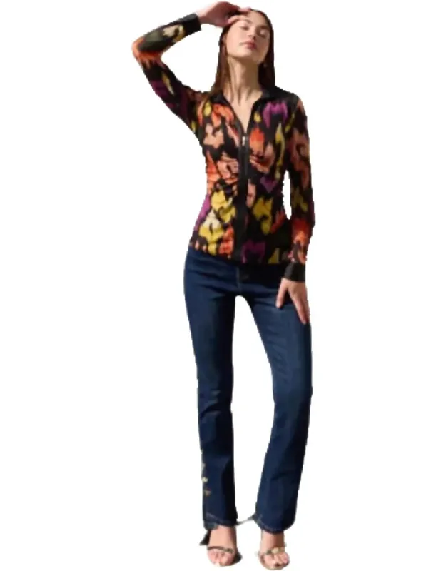 Diamond Button Detailed Straight Leg Jeans