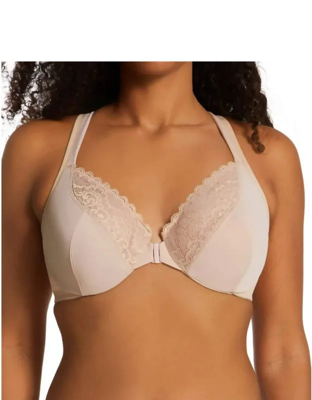 Front Close No Poke Dreamwire Bra