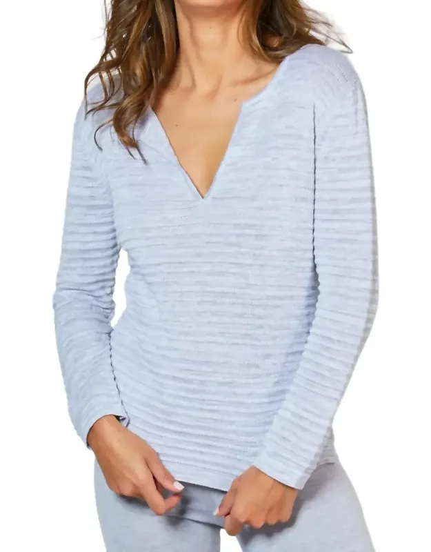 Open V-neck Sweater
