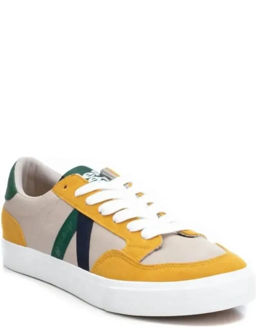 Casual Sneakers