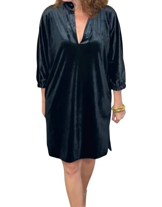 Betsy Collar Velvet Dress