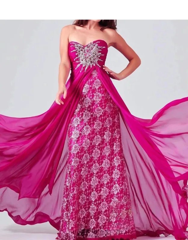 Ruched Sweetheart Prom Dress With Beaded Sunburst Applique
