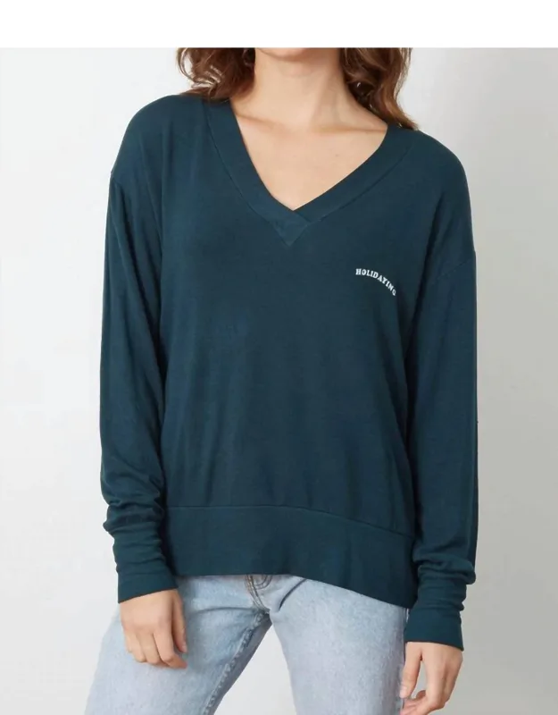 Holidaying V Neck Sweatshirt