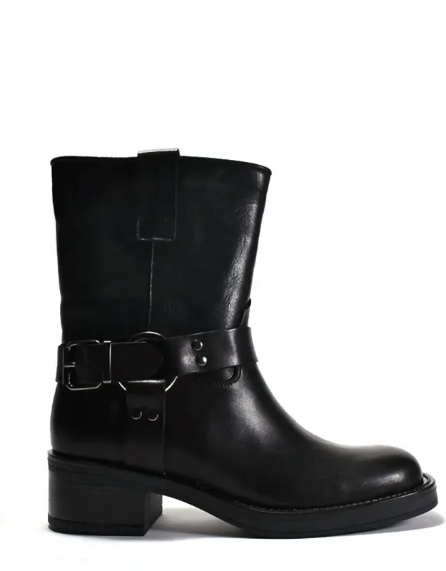 Perkins Boots