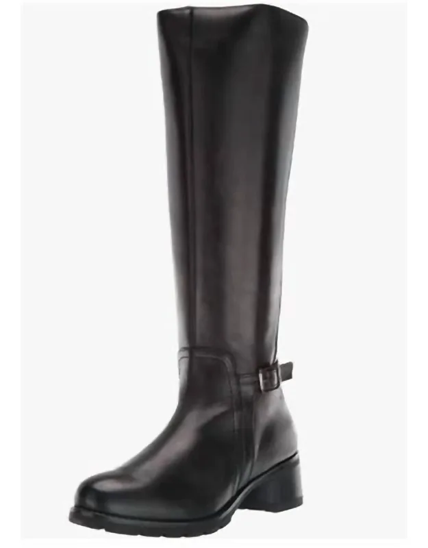 Snow Boots