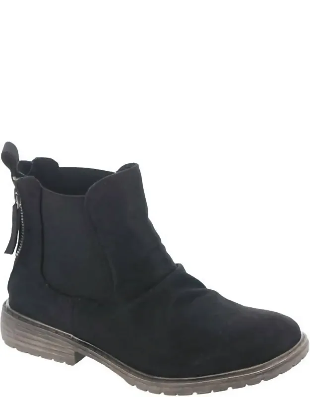 Vienna Boots