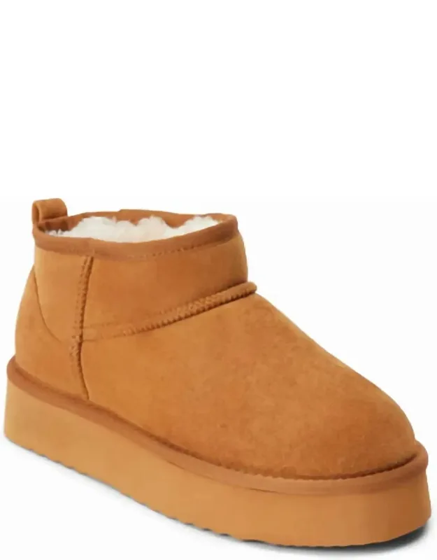 Breckenridge Ankle Boots