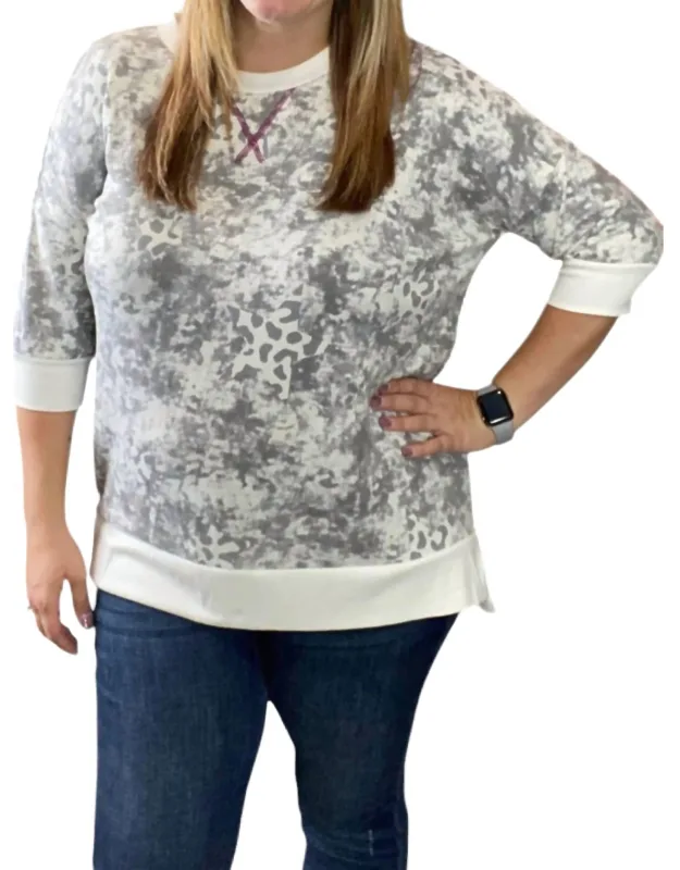 Leopard Weekender Top
