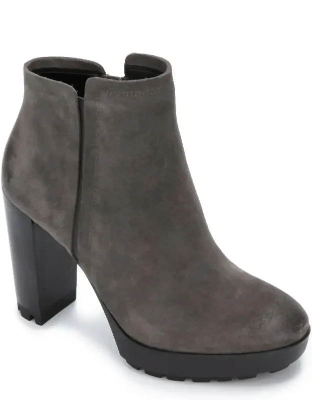 Justin Lug Chelsea Faux Leather Ankle Boots