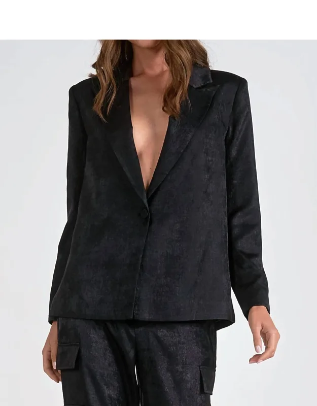 Wide Lapel Blazer