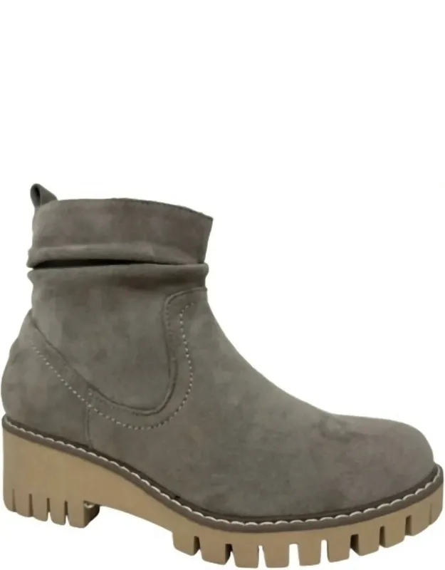 Dashing Sueded Boots