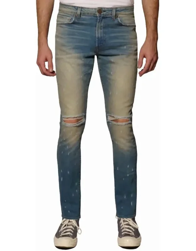 Distressed Jeans