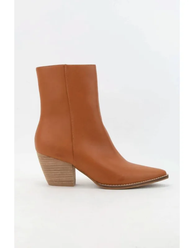 Arisa Booties