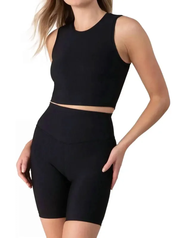 Ribbed Scoop Crop Tank Top