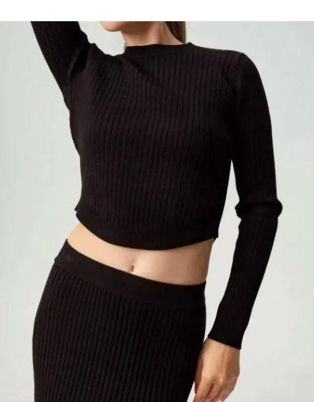 Caia Sweater