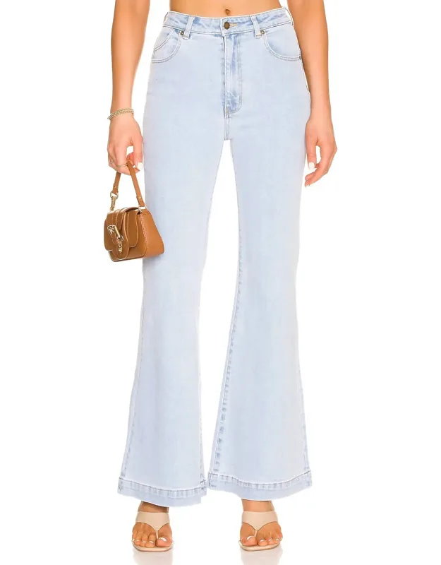 Eastcoast Flare Jean With Flattering Silhouette And Versatile Fit