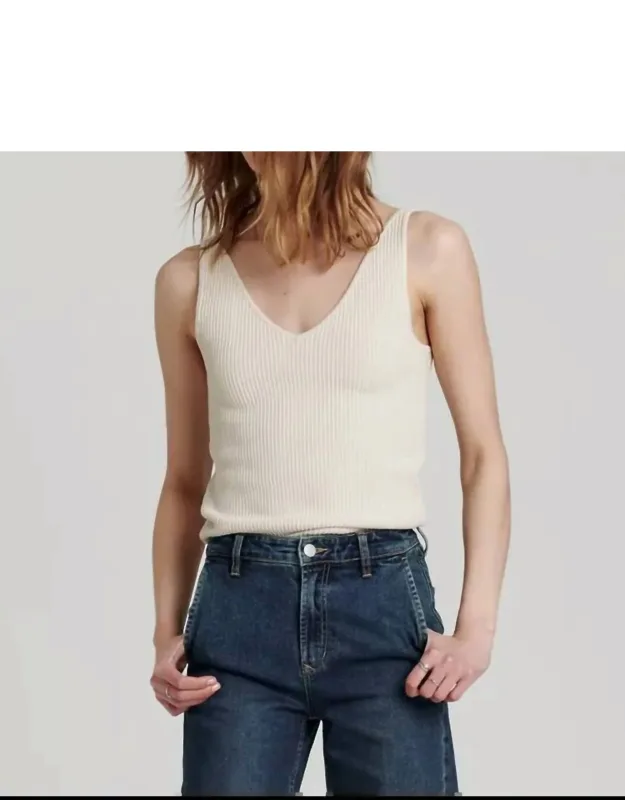 Ribbed Tank