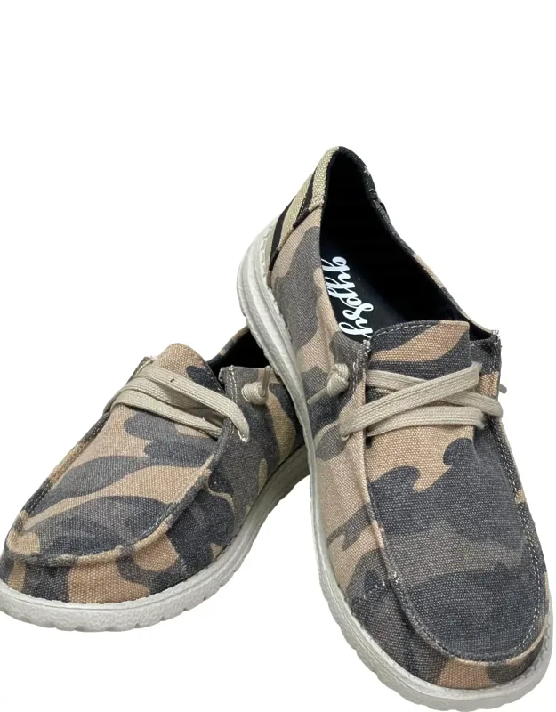 Cadence Sneakers