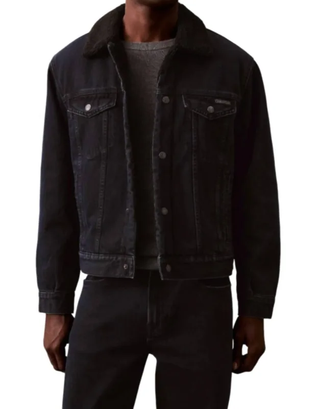 90s Sherpa Denim Trucker Jacket