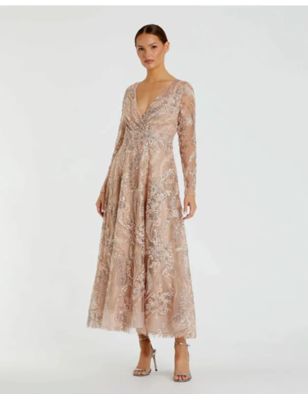Embroidered Long Sleeve V-neck Midi Dress