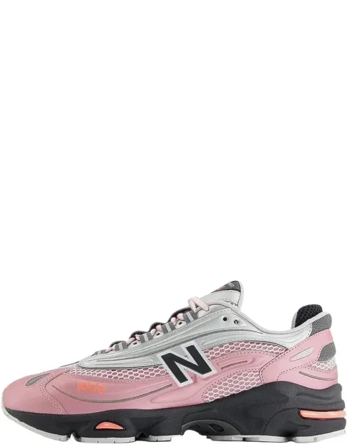 1000 Sneakers