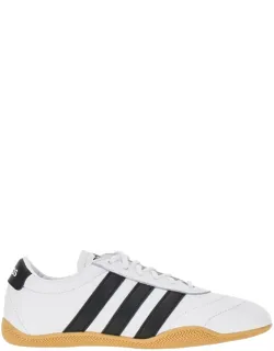 Grand Court Lo Sneakers