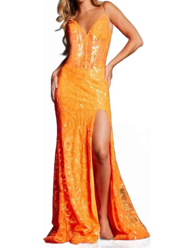High Slit V-neckline Prom Dress