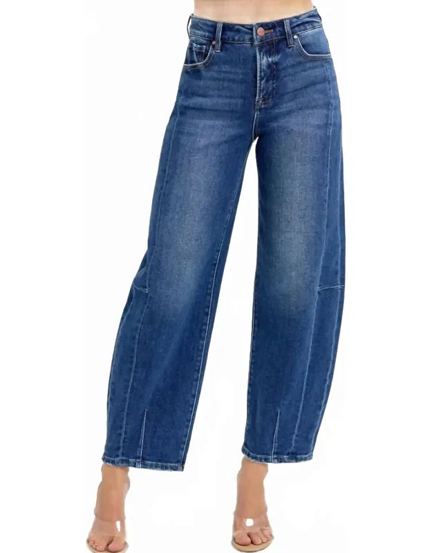 Barrel Jeans