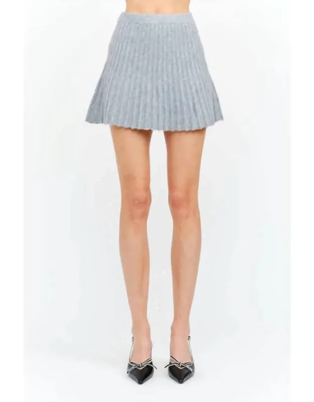 Pleat Knit Skirt