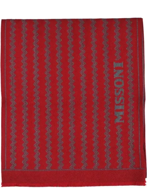 Scarf With Iconic Zigzag Pattern