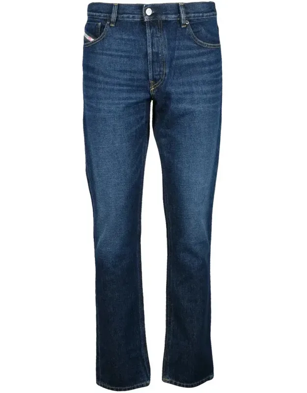 1995 Slim Fit Cotton Jeans