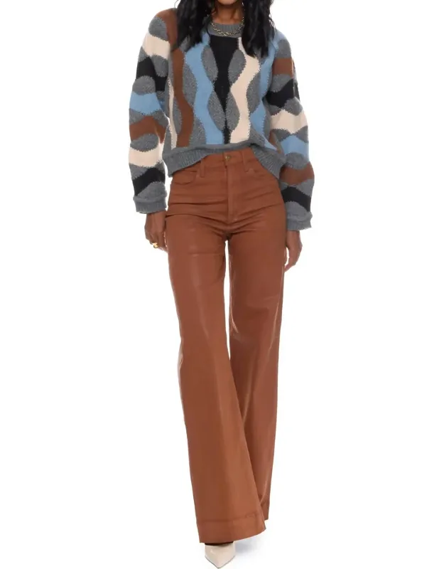 Pieris Sweater