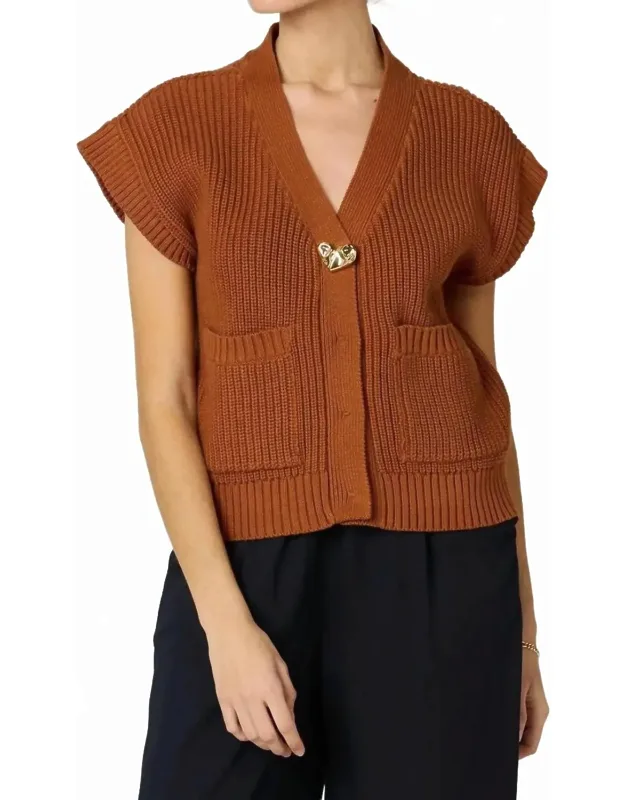 Sweater Vest