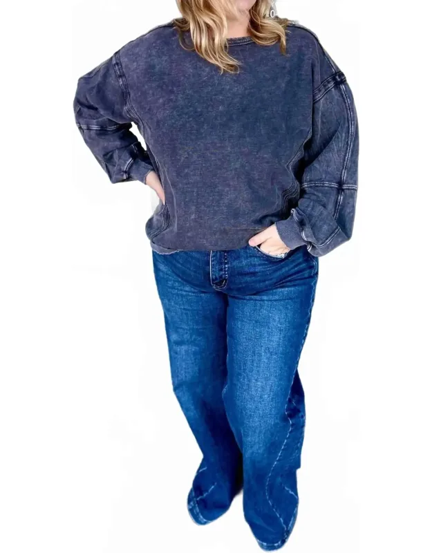 Floral Washed Crewneck Sweater