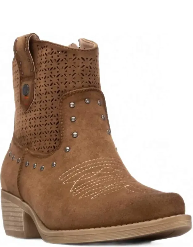 "17504202 Refresh Ankle Boot - High-quality Suede, Low Block Heel"