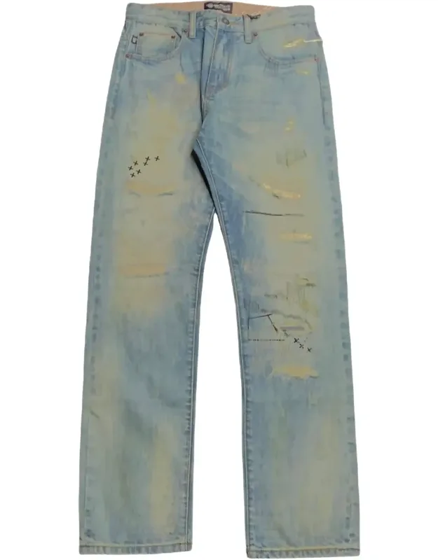 Destroyed Jeans