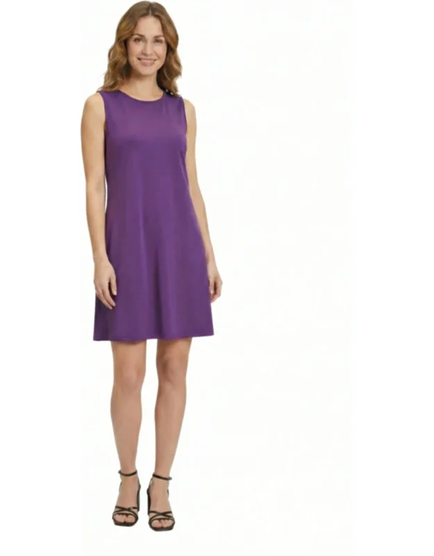 Petite Round Neck Sleeveless A Line Mini Shift Dress