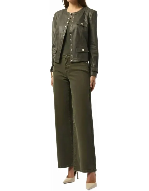 Classic Wide-leg Stretch Denim Jeans
