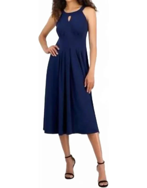 Sleeveless Keyhole Halter Dress