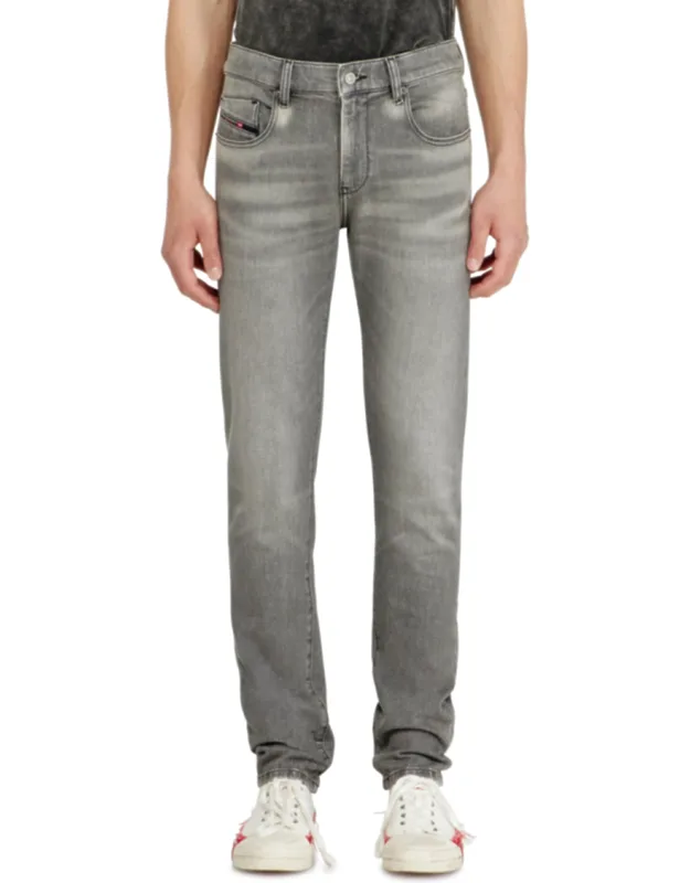 Slim Jeans Regular Waist 2019 D-strukt