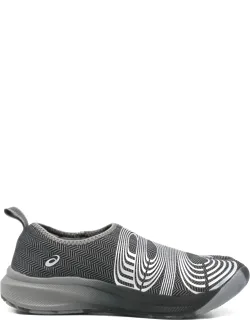Lyasa Ff Split-toe Graphic-print Sneakers