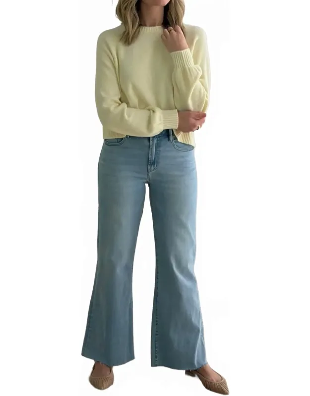 Fiona High-rise Wide Leg Jeans